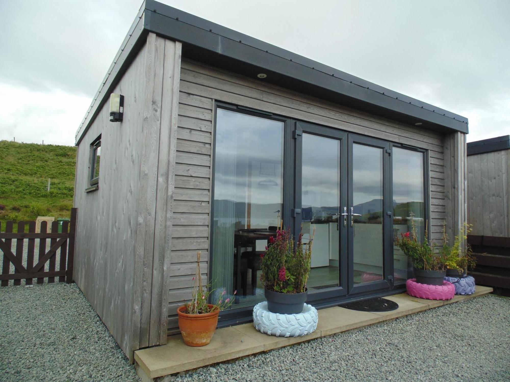 Lampay Chalets Dunvegan  Bagian luar foto