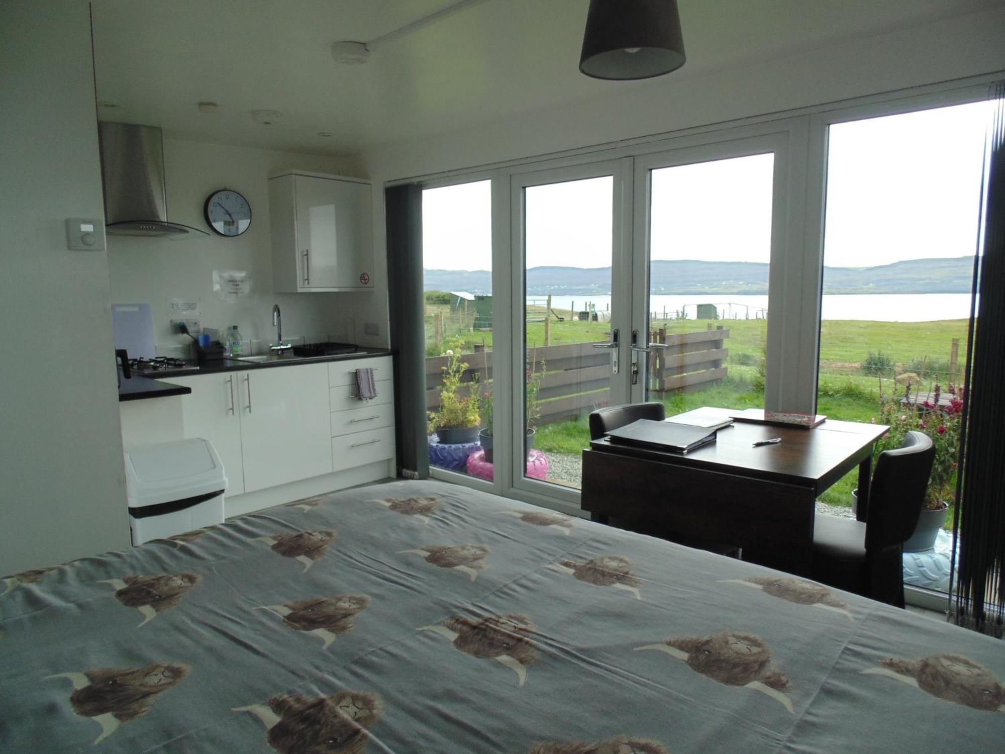 Lampay Chalets Dunvegan  Bagian luar foto